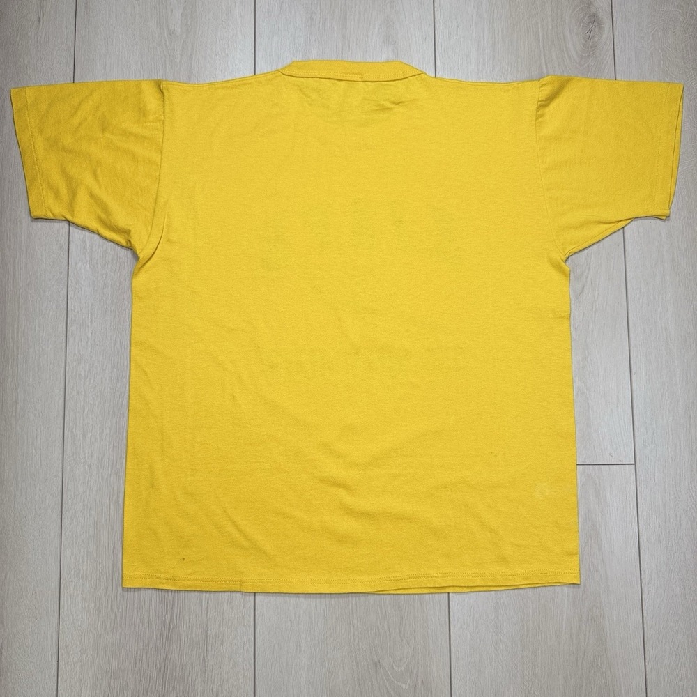 Vintage SZ L Russell Athletic SJAFB 250 Mile Club T Shirt Yellow Green USA Made - Picture 5 of 7